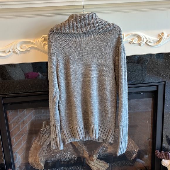 Comfy Sweater Gray Sequin Collar Plunge Neck Roomy Womens Medium - Picture 5 of 16